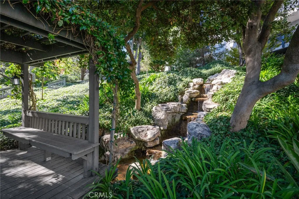 3604 W Estates Lane 117, Rolling Hills Estates, California 90274 home-pic-21